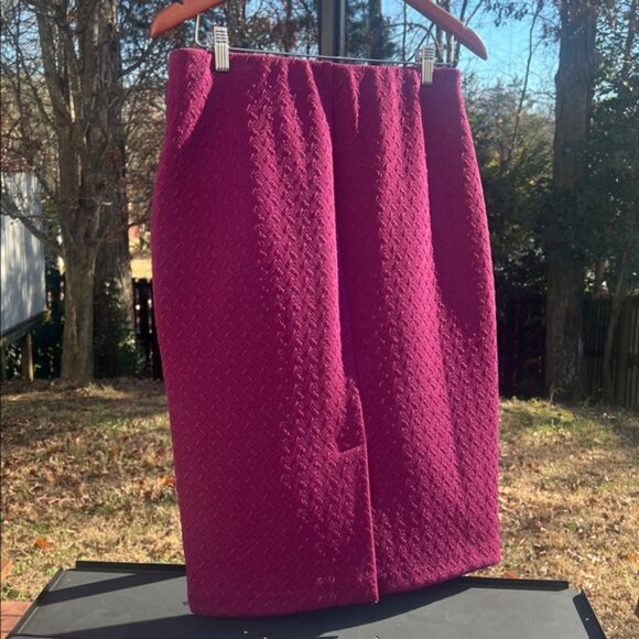 NYCC Deep Wine Pencil Skirt Women's Size M - Picture 3 of 3